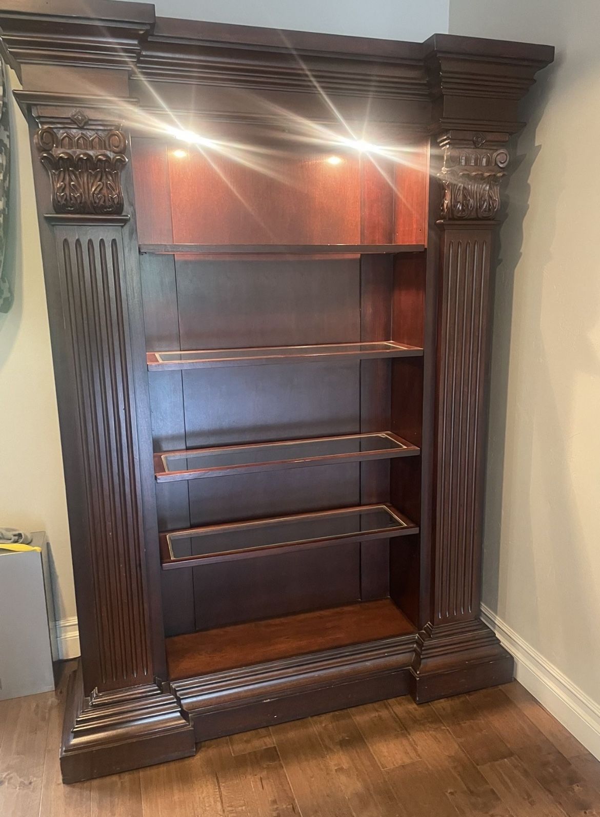 Very Nice!! Solid Wood Bookshelf With Touch Lights