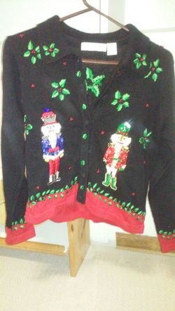 holiday sweater