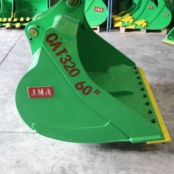  Clean up/ Ditching Bucket 60" Inches for Excavator Caterpillar CAT320 or Similar Machine. 
