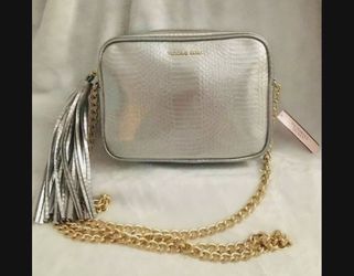 Victoria secret purse/cross body (NWT)