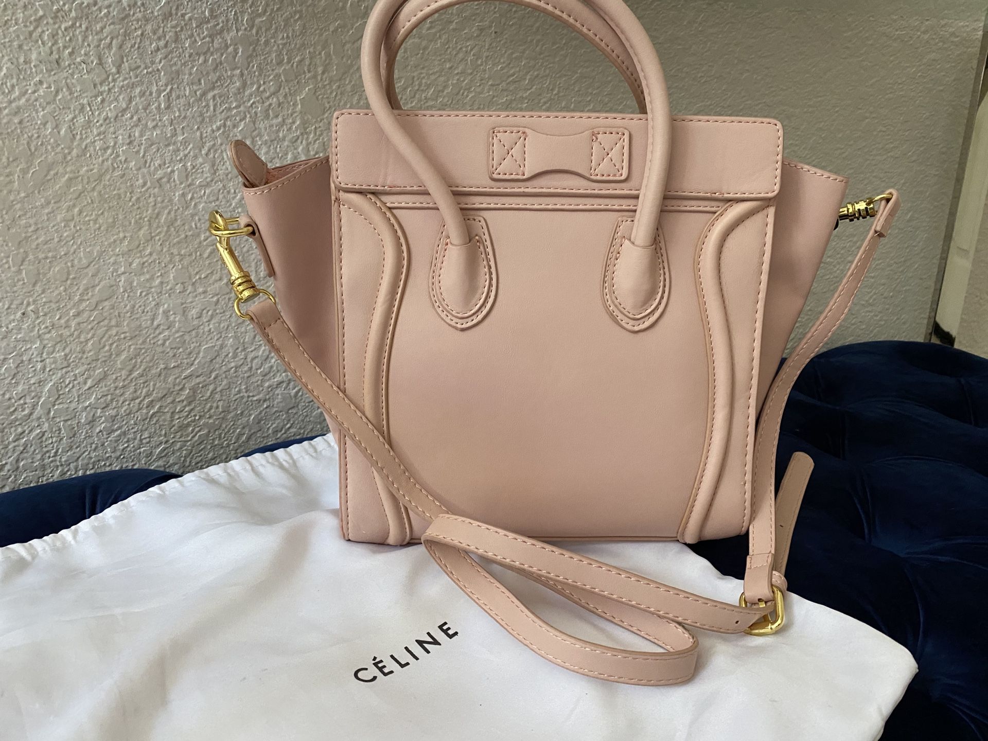 Louis Vuitton Bag for Sale in Newark, CA - OfferUp