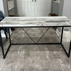 Modern Home Office Desk, Rustic Wood and Metal Computer Desk, Industrial Study Writing Gaming Table Workstation, Vintage Laptop PC Desk, 