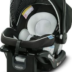 New Graco Snug ride 35 Lite LX Car Seat