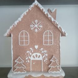Gingerbread House Decoration