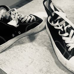 Vans, Men/Women ,Size US 9 Color Black \White