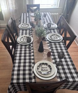 Large 6 Piece Family Dining Room Set