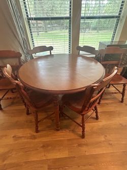 Solid Wood Dining Table with 6 Chairs & Extension Leaf