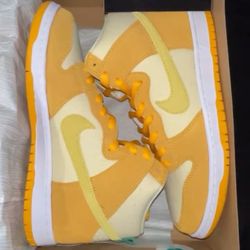 Men’s Pineapple Dunks
