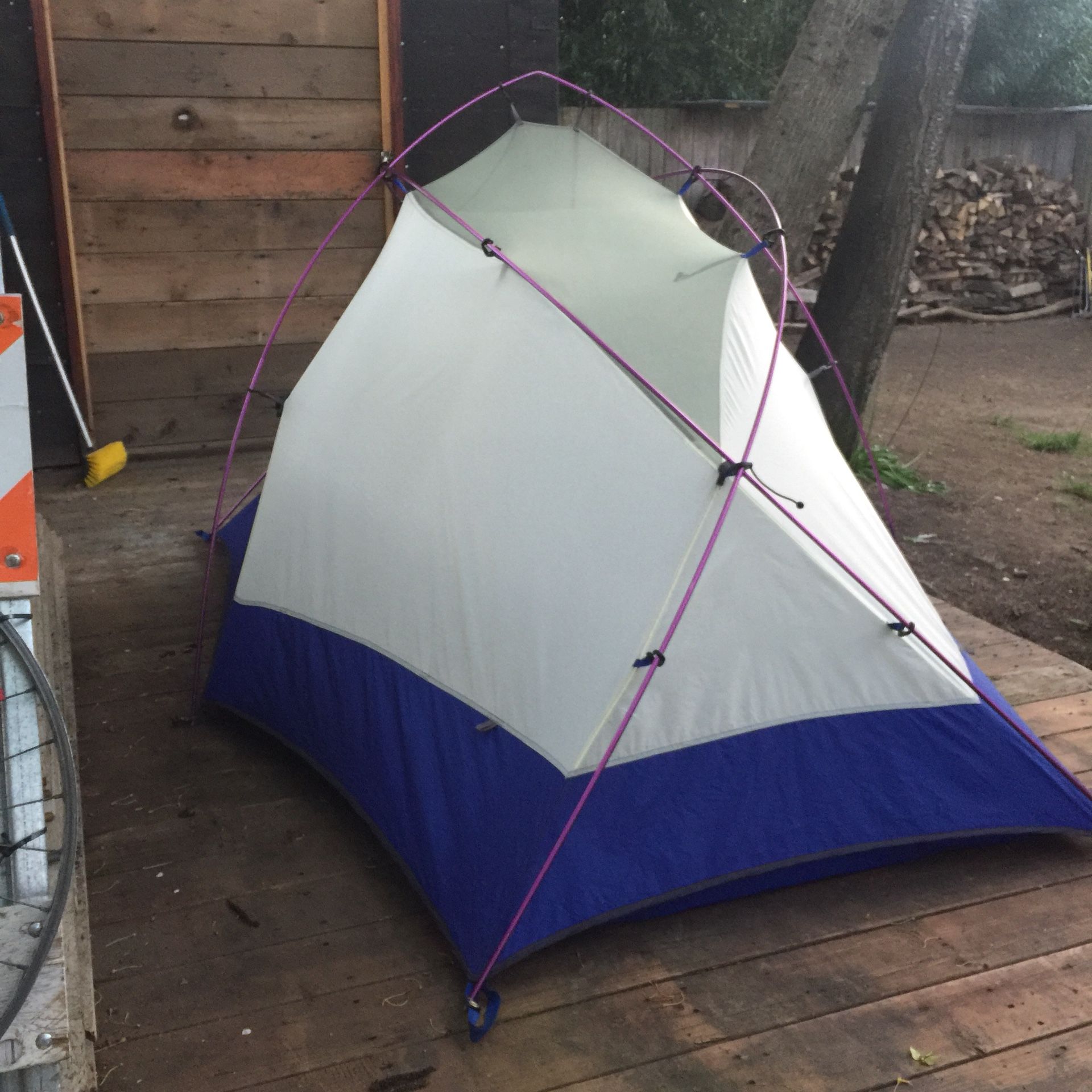 Sierra Designs 2 person tent night watch CD for Sale in Sierra Designs 2 person tent night watch CD for Sale in