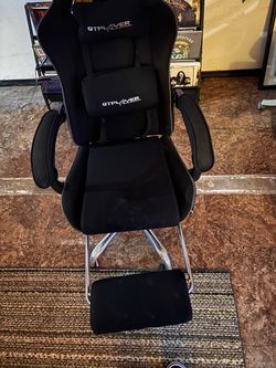GTPLAYER Gaming Chair with Footrest