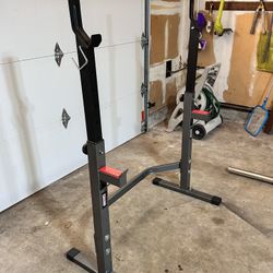 Squat rack