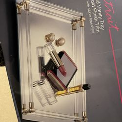Glass vanity tray 