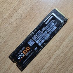 Samsung 970 EVO 2TB NVMe M.2 SSD Solid State Hard Drive In Great Working Condition 
