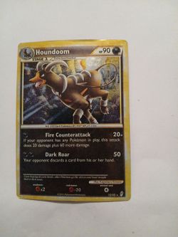 Pokémon Collectable Holo Houndoom