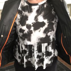 Women’s Leather Jacket