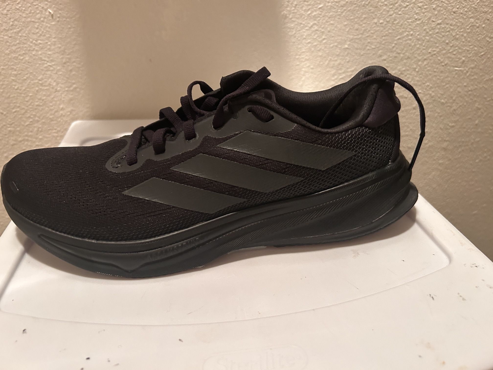 Adidas’s Size 8