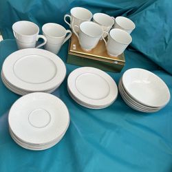 China Dishes $25