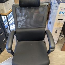 Office Chair with headrest