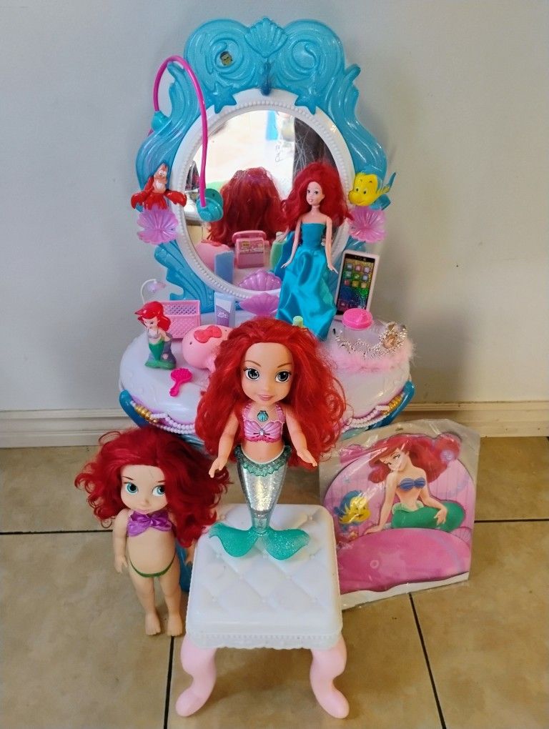 Little Mermaid Vanity