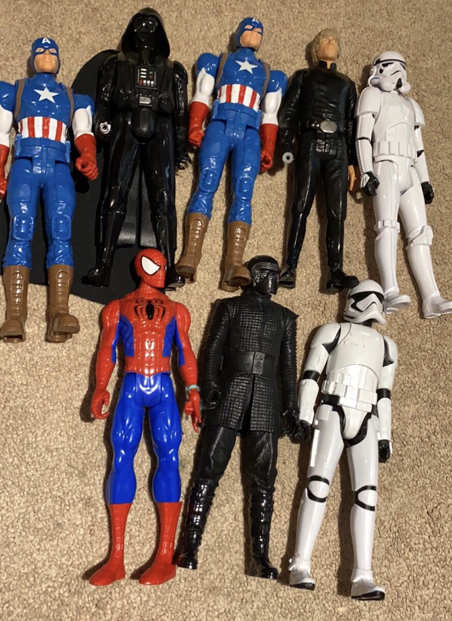 Action figures. Marvel / Star Wars