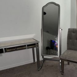 Vanity Set - Hayworth Model From Pier 1 Imports