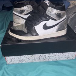 jordan 1s silver toe