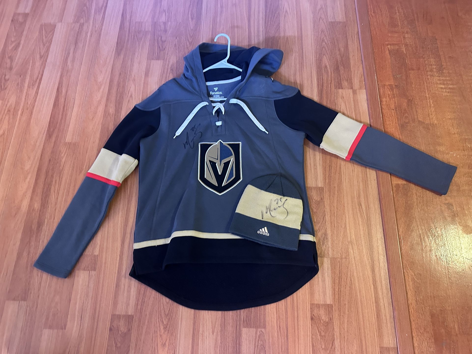G. Knights Ryan Reaves Signed Lacer Hoodie / Beanie 