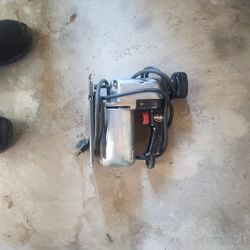 Heavy Duty Craftsman Variable Speed Scroller Saw Develops 1/3 Horsepower