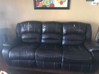 Couch with 2 recliners