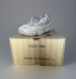 Adidas Yeezy 500 Taupe Light Size 6 men -7.5 Wmn
