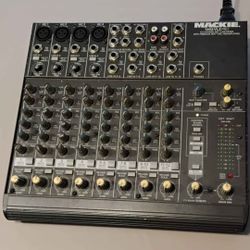 Mackie 1203--VLZ PRO Mixer