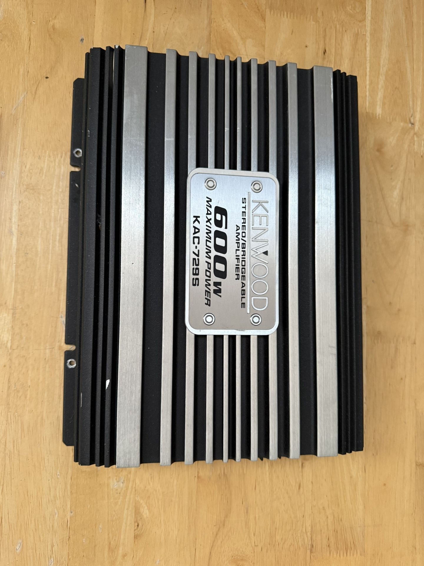 Classic Kenwood Amplifier 600W 2 Channel KAC-729S