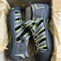 Keen Youth Sandals NEW