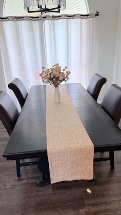 Dining room table with 4 chairs
