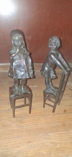 Solid bronze statues