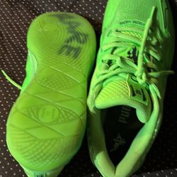 Melos Shoe