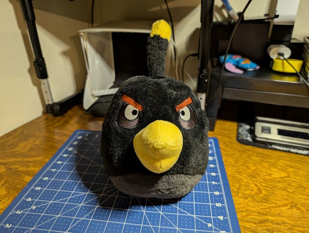 NWT Angry Birds Black Bomb Plush Toy 10" Rovio Round No Sound