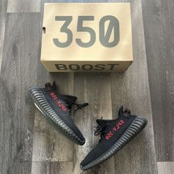 Yeezy 350 Bred 