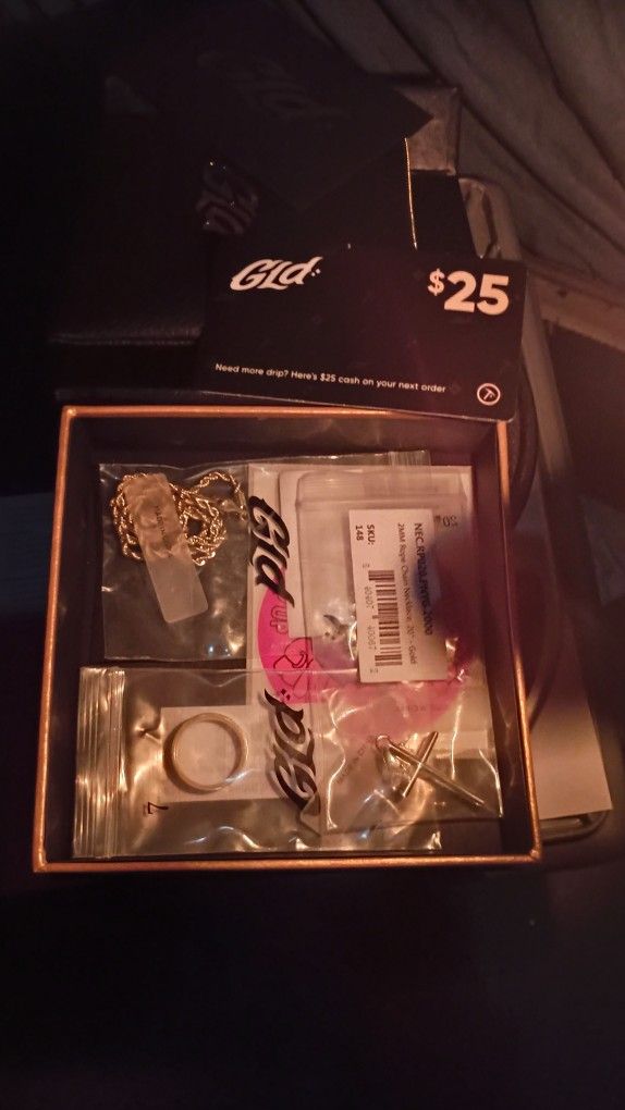 Gld Gold Jewelry Set With Gift card And Card Of Authenticy