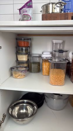Snap Lid Storage Containers (19 TOTAL)