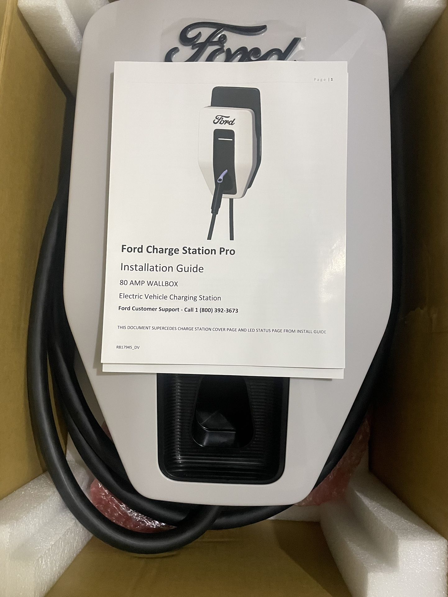 Ford Charge Station Pro