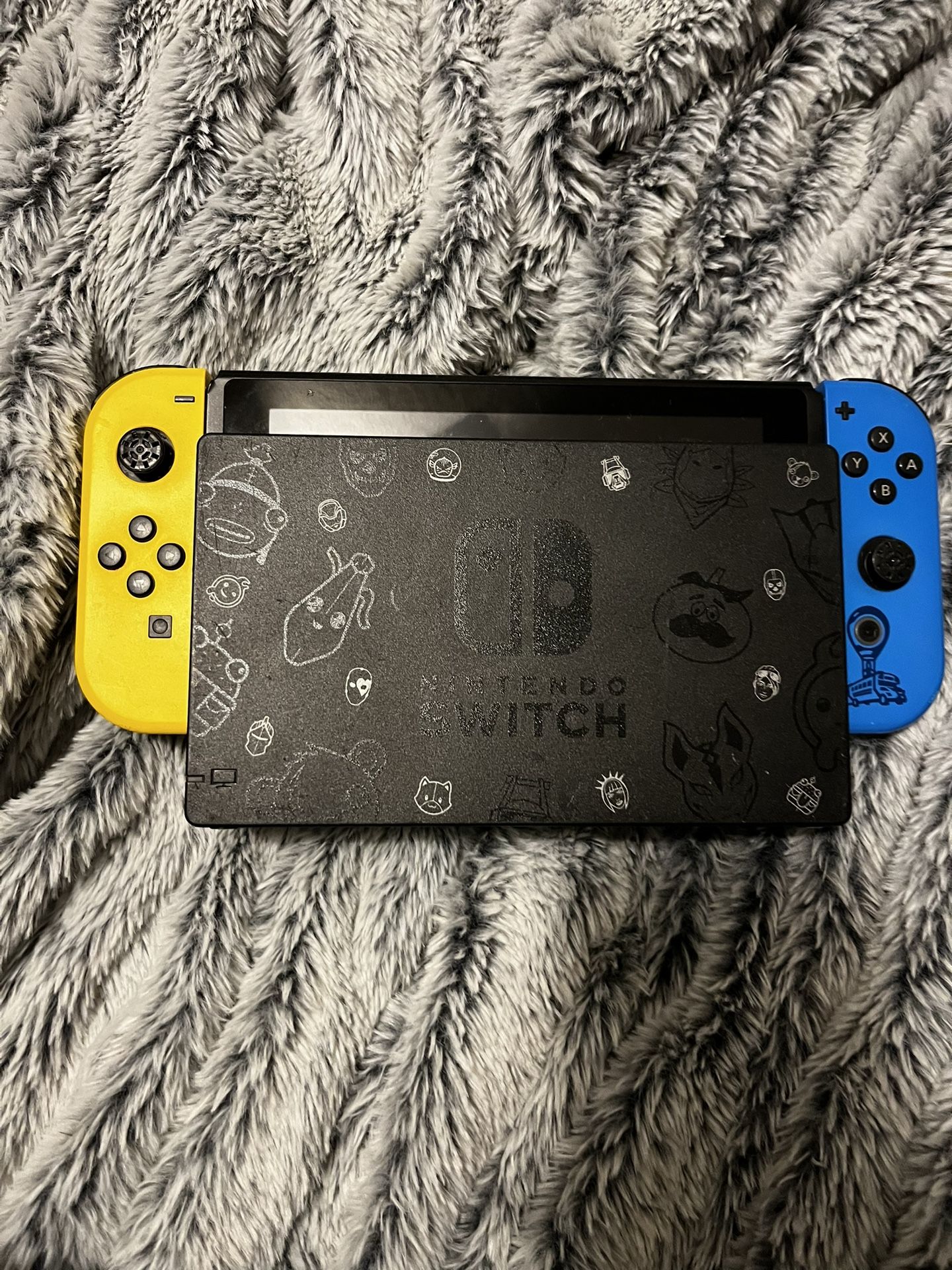 Nintendo Switch Fortnite Edition
