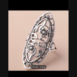 Pretty Fashion Ring Size 6