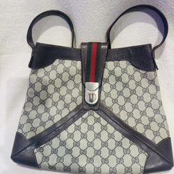 Authentic Gucci Purse