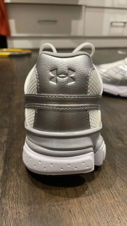 Brand New Retail $120! Under Armour Men’s SOLA Running / Cross Trainer Shoes  size 10 1/2