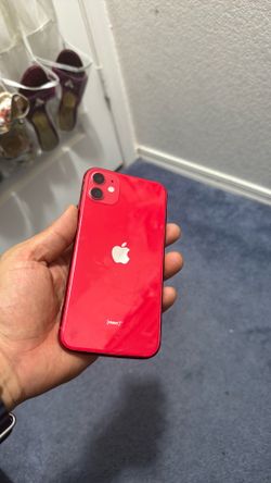 iPhone 11 back glass only for parts solo para parts red in color