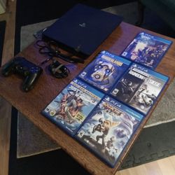 PlayStation 4 : Console Bundle (w/ extra games!)