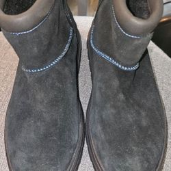 Koolaburra Black Suede Boots