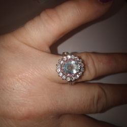 Size 7.5 Silver Fashion Ring; NWOT 