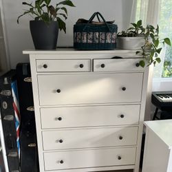 IKEA Hemnes Six Drawer Dresser White